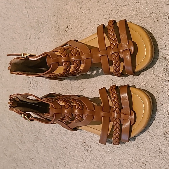 Brown Sandals - Picture 1 of 3